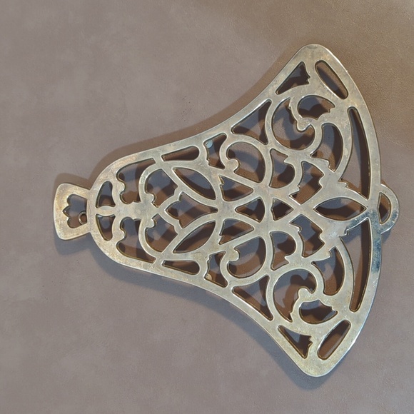 Wm A Rogers Trivet Silver plated Bell - Picture 1 of 6